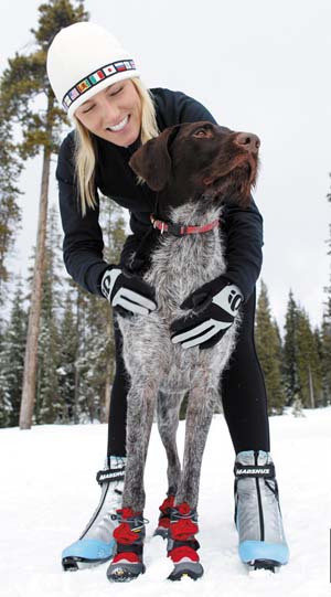 Wintersport met uw hond! Bescherm de hondenpoten met de Polar Trex hondenschoenen!
